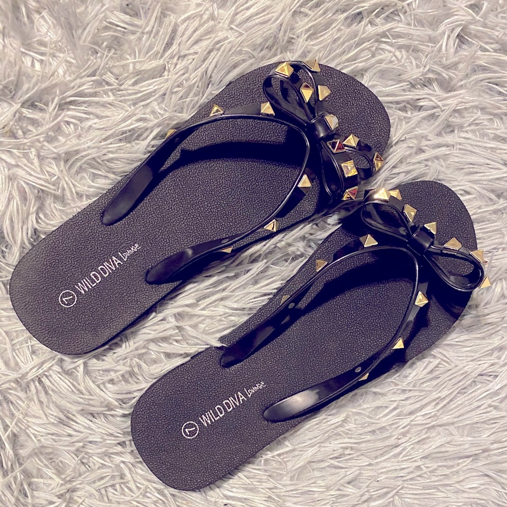 Black & Gold Flip Flops
